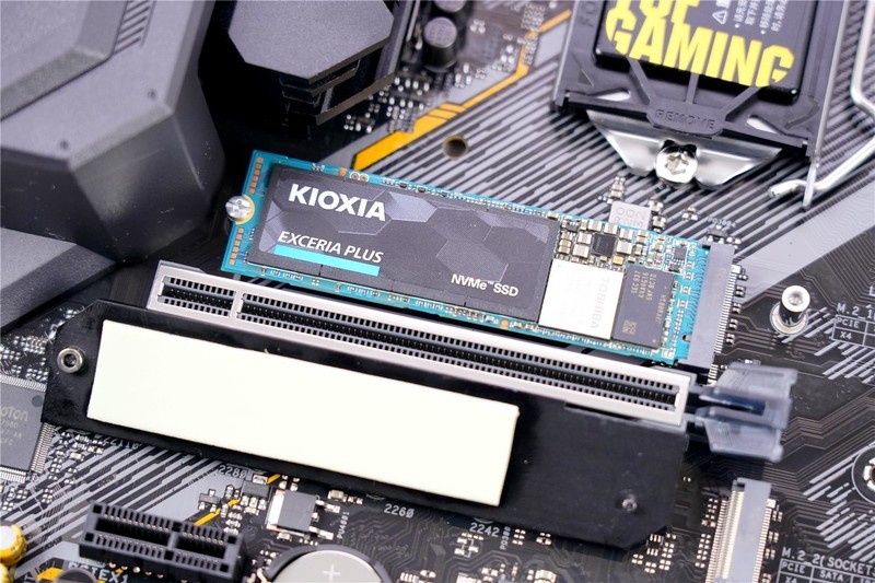 华硕TUF全家福来袭，B460M-PRO领衔众兄弟出战