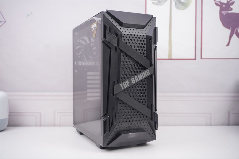 华硕TUF全家福来袭，B460M-PRO领衔众兄弟出战