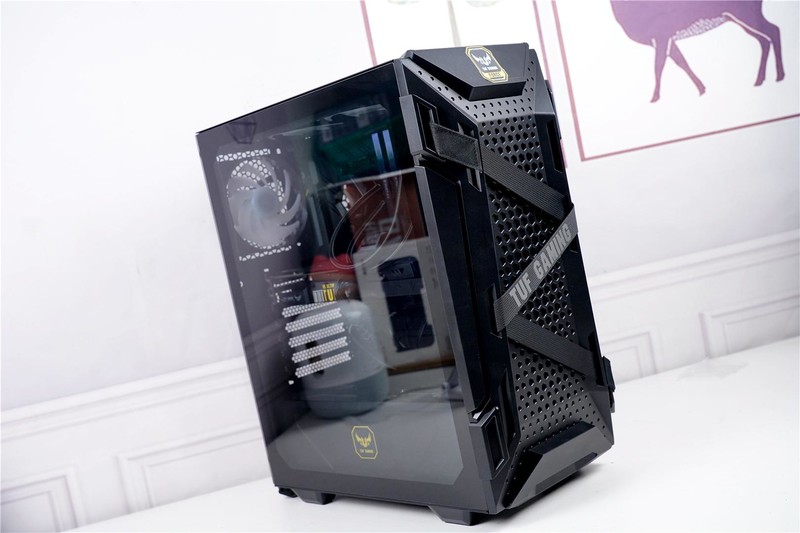 华硕TUF全家福来袭，B460M-PRO领衔众兄弟出战