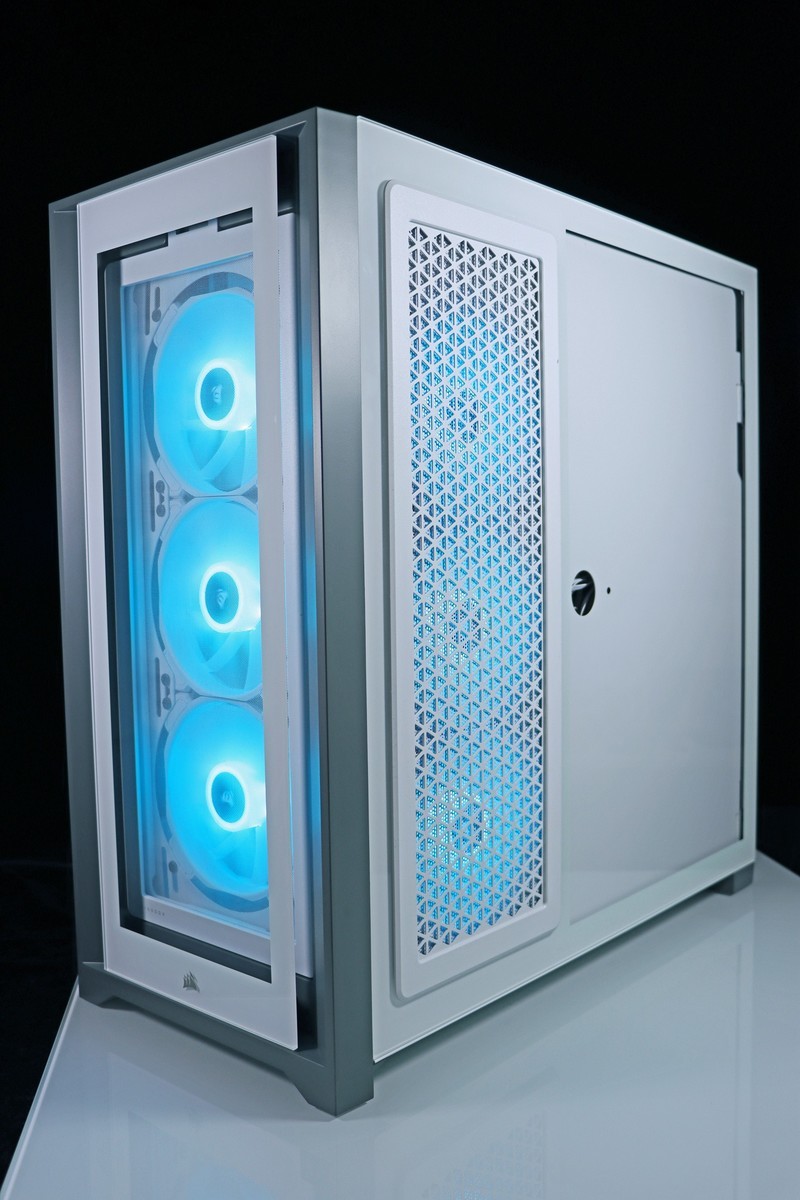 天青色等烟雨，而我在等你，亲，吹雪不？