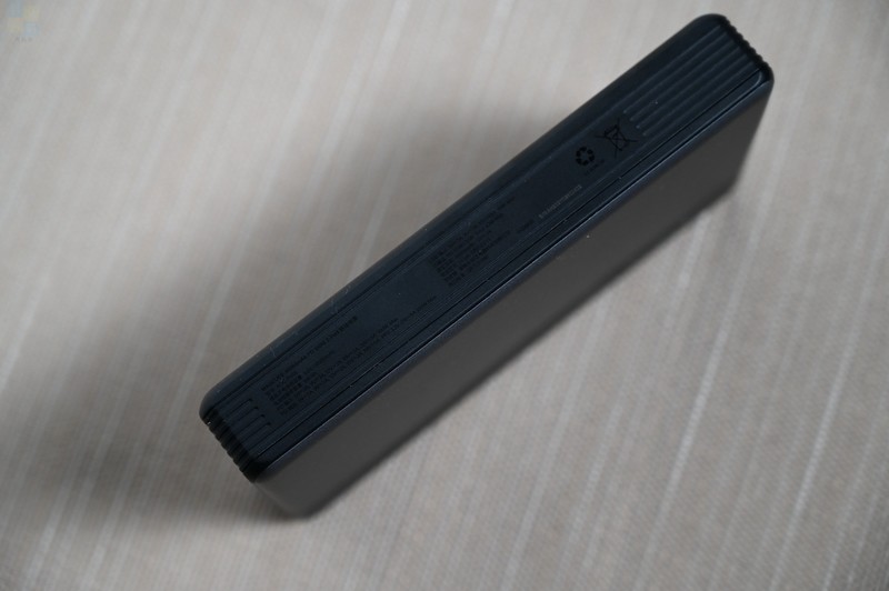 3万容量的100W充电宝，体积居然没那么大，AOHi双口PD快充移动电源体验