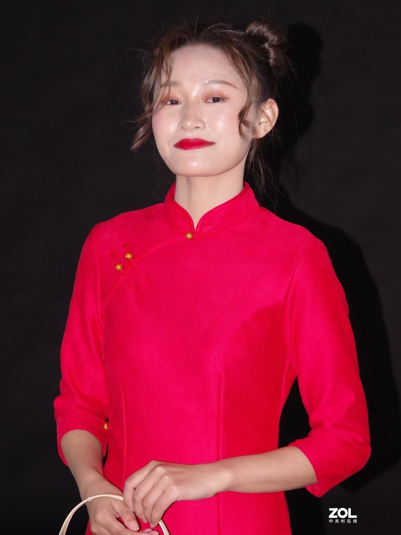 一组蹭拍---红衣少女【明眸皓齿】