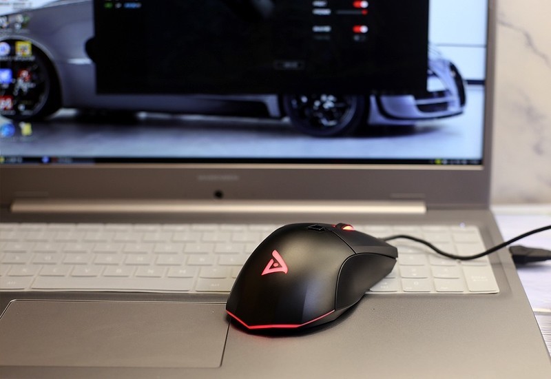 游戏利器反应灵敏，钛度守望者TSG550鼠标晒单