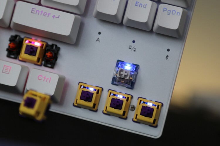 拿来把你~A87终极形态达成：达尔优A87无线三模RGB可插拔轴机械键盘体验