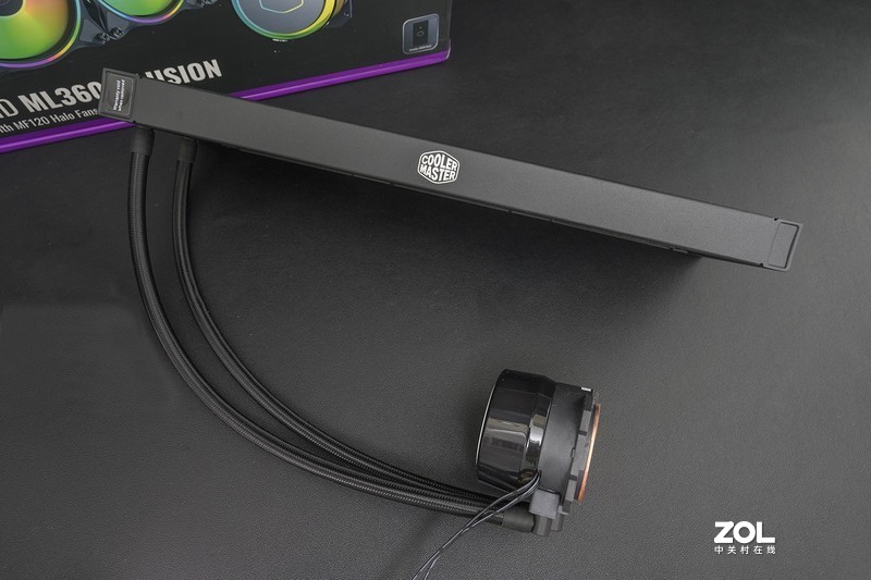 玩RGB和散热都专业，馋哭隔壁孩子的酷冷至尊 冰神G360幻境