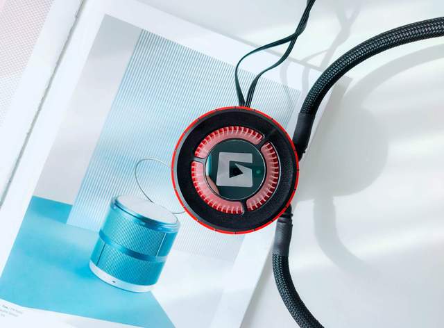 冷头带涡轮风扇，艾湃电竞360 OC水冷评测：极致静音+旋转式安装