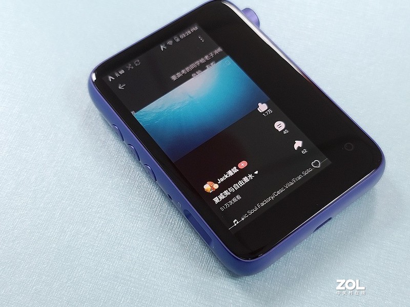 “嗨艾利和“科技改变生活，AI语音HiFi播放器Astell&Kern CT15探索前行