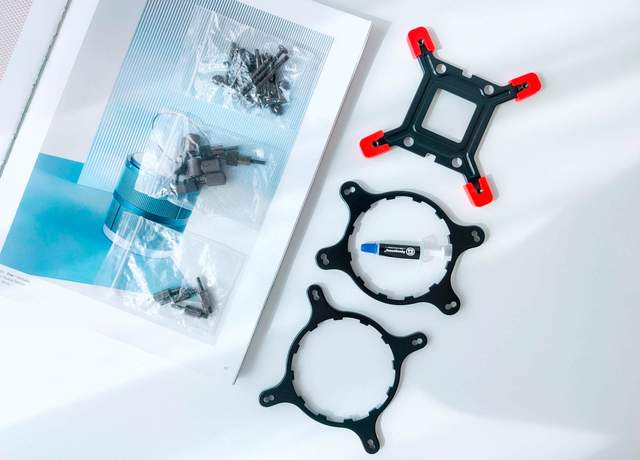 冷头带涡轮风扇，艾湃电竞360 OC水冷评测：极致静音+旋转式安装