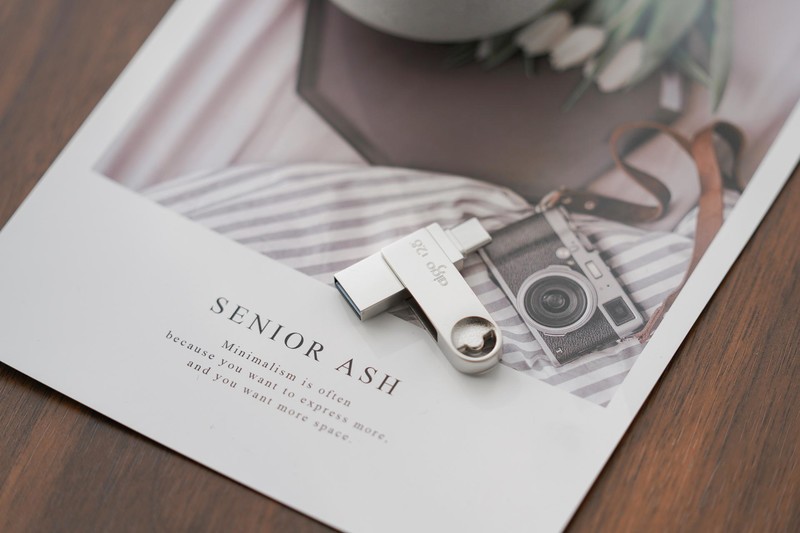 MacBook最强拍档！aigo Type-C优盘上手体验，支持USB3.2