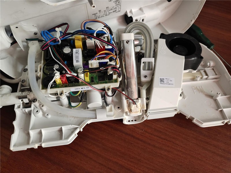 分享维修经验带你上课？动手更换京造智能马桶暖风配件过程