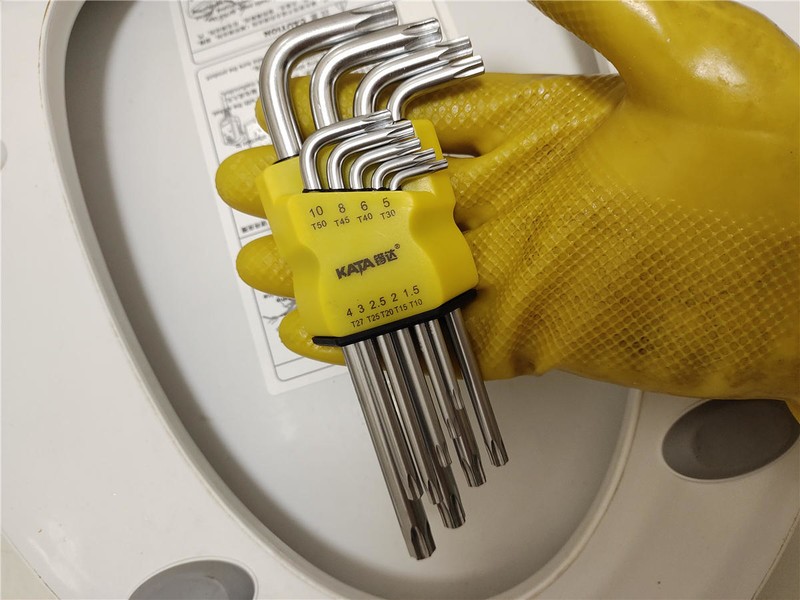 分享维修经验带你上课？动手更换京造智能马桶暖风配件过程