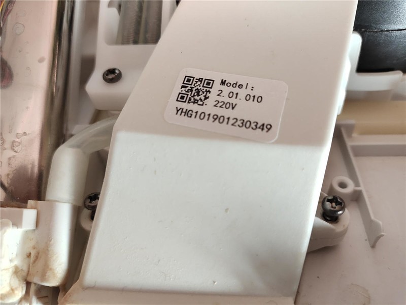 分享维修经验带你上课？动手更换京造智能马桶暖风配件过程