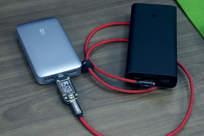 要50W快充，更要4K HDMI扩展：紫米10000mAh多功能移动电源体验