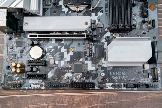 时代新宠儿B560，华擎B560M Steel Legend实测超频