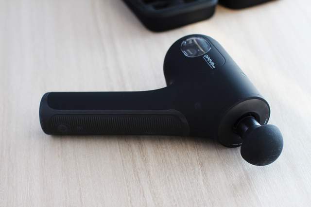 肌肉放松神器？OPOVE筋膜枪真的这么神奇