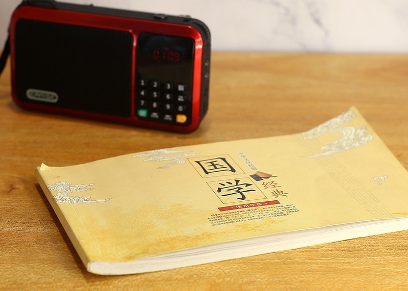 一款简单的小设备，雅兰仕多功能小音箱晒单