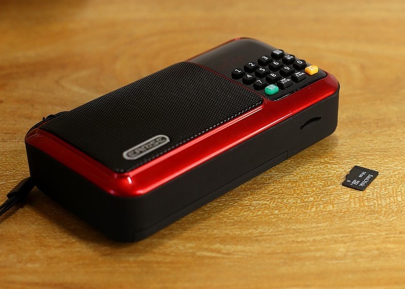 一款简单的小设备，雅兰仕多功能小音箱晒单