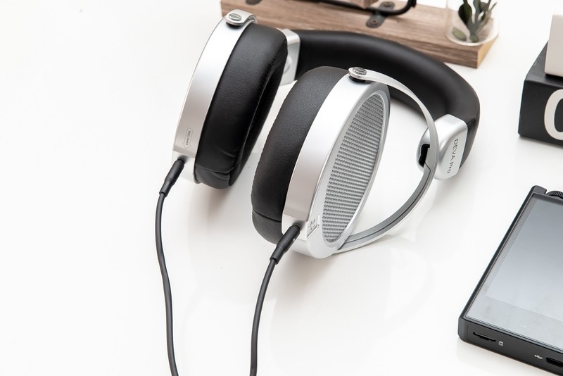 HIFIMAN出了一款新耳机，关键词“隐形”，我突然有个大胆的想法