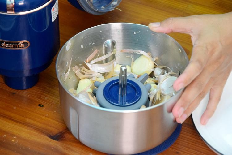 碎食料理不求人，德尔玛无线大马力套娃绞肉机，助爱妻轻松下厨