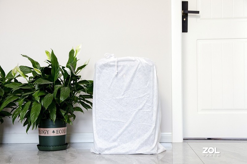 登机箱也有新高度，商务人士喜爱的地平线8号power系列登机箱体验