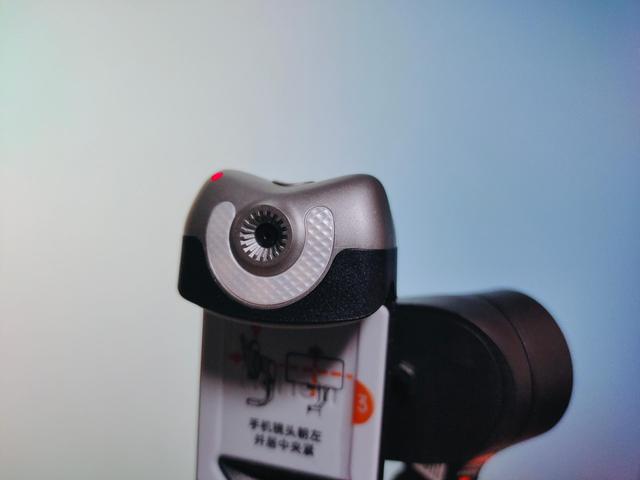 给云台装上了“眼睛”，浩瀚V2手机云台，做你的智能跟踪小助手！