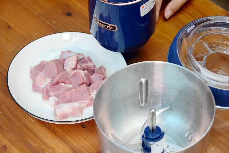 碎食料理不求人，德尔玛无线大马力套娃绞肉机，助爱妻轻松下厨