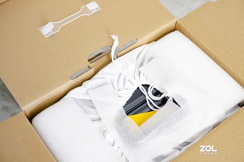 登机箱也有新高度，商务人士喜爱的地平线8号power系列登机箱体验