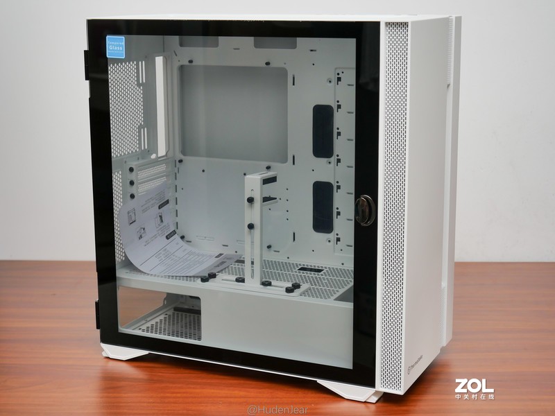 装台畅玩赛博朋克2077的机器：TUF RTX3080配置装机