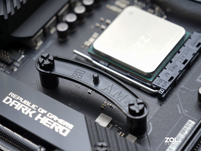 装台畅玩赛博朋克2077的机器：TUF RTX3080配置装机