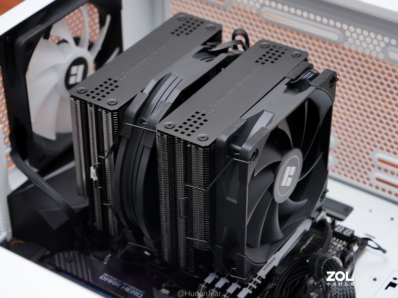 装台畅玩赛博朋克2077的机器：TUF RTX3080配置装机