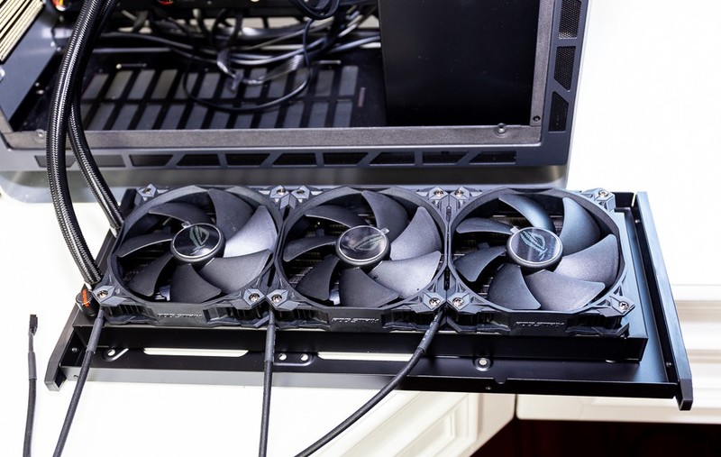 ROG Strix 风神XF120静音磁悬浮减震风扇,让你的散热火力全开