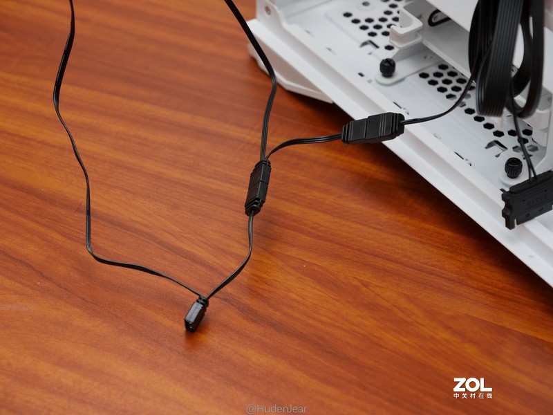 装台畅玩赛博朋克2077的机器：TUF RTX3080配置装机