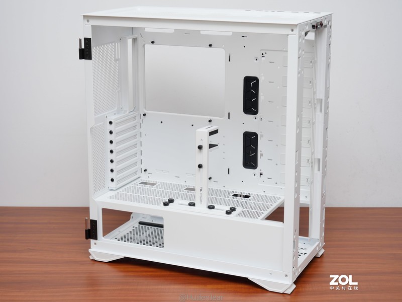 装台畅玩赛博朋克2077的机器：TUF RTX3080配置装机