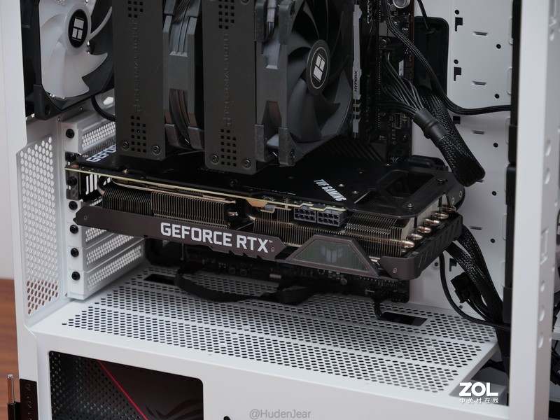 装台畅玩赛博朋克2077的机器：TUF RTX3080配置装机