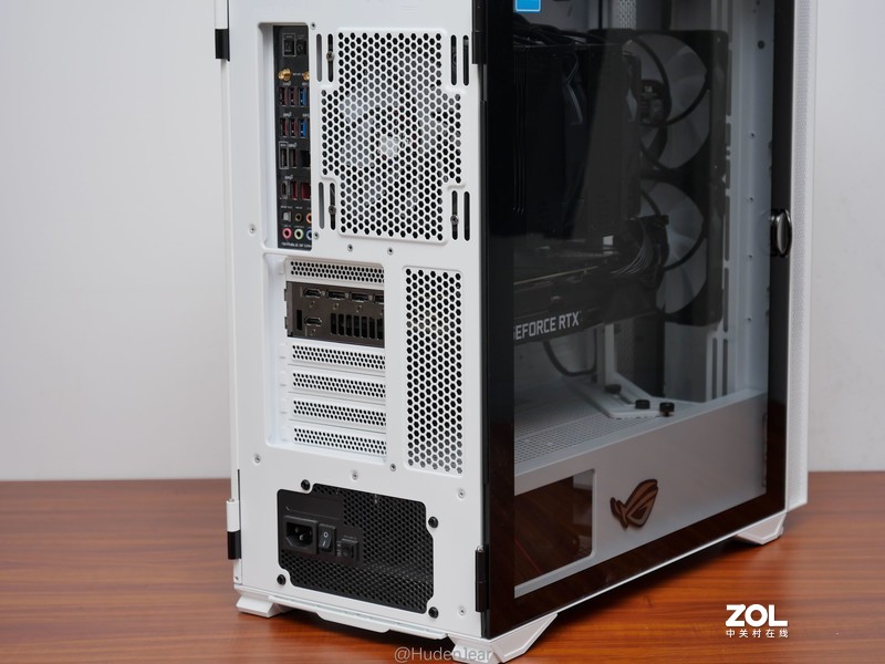 装台畅玩赛博朋克2077的机器：TUF RTX3080配置装机