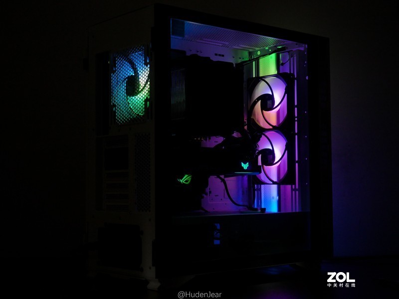 装台畅玩赛博朋克2077的机器：TUF RTX3080配置装机