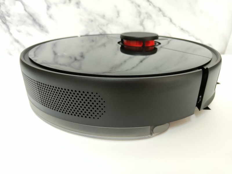 45天倒1次垃圾 米家集尘扫拖机器人帮你懒到家