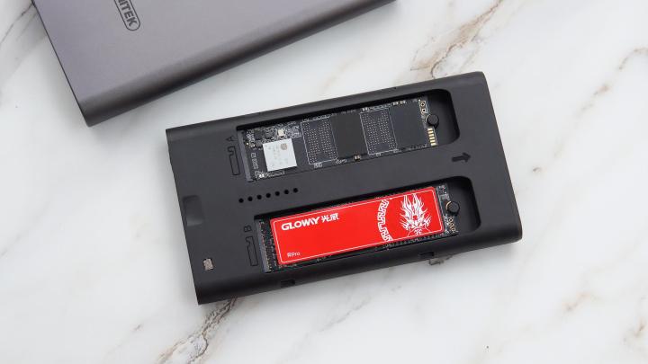 优越者S206A双盘位M.2硬盘盒体验：强力散热 数据无忧