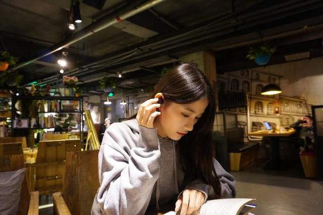 索尼 WF-1000XM4深度初体验，千元级的真无线降噪音质真的够强吗？