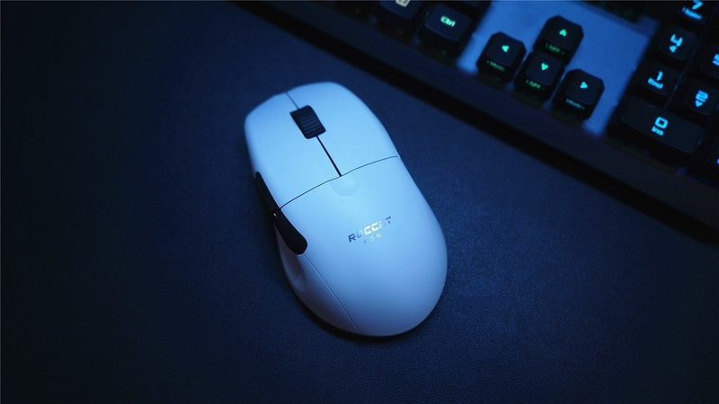 轻量化电竞鼠标新选择—冰豹魔幻豹KONE PRO AIR 上手体验