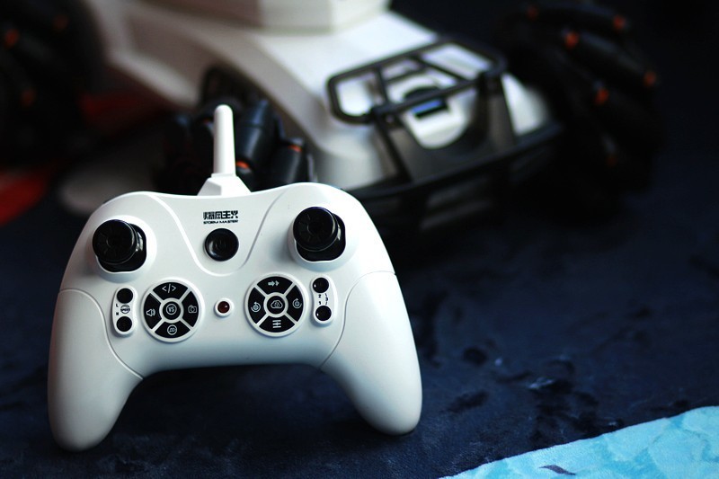 谁没有自己的机甲梦 致敬新童年 真带劲 B RAVOKIDS机甲