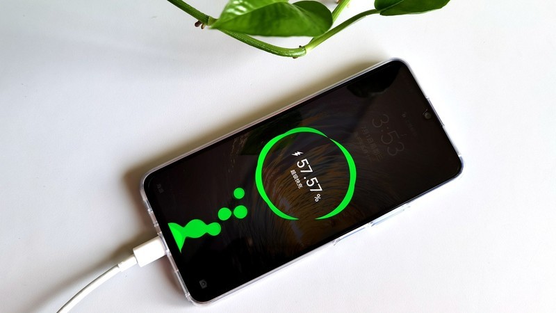 千元5G荣耀30青春版综合体验——换芯的青春依然别致