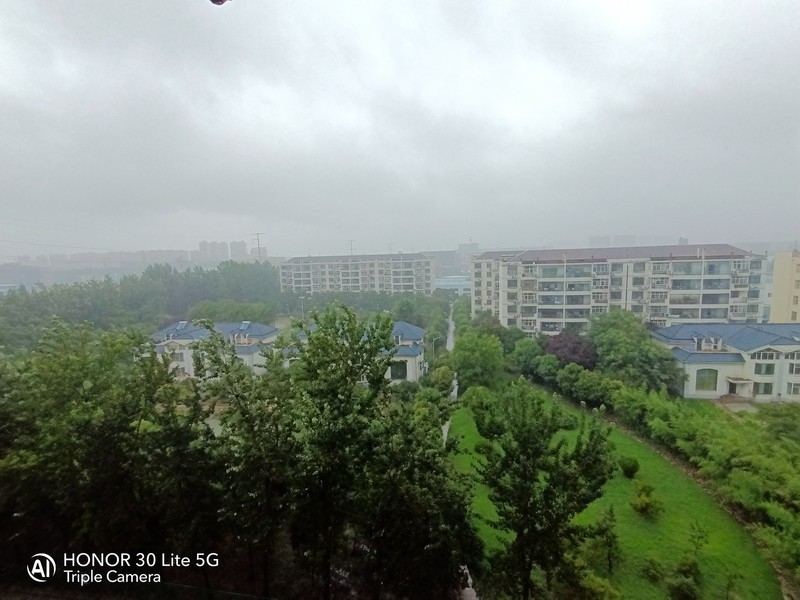 千元5G荣耀30青春版综合体验——换芯的青春依然别致