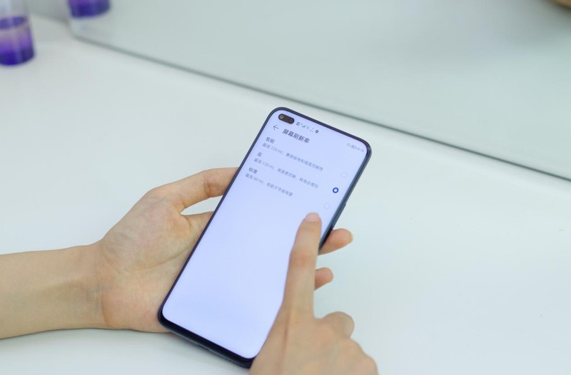 120Hz高刷全视屏、66W超级快充，畅快到起飞，荣耀X20全面测评