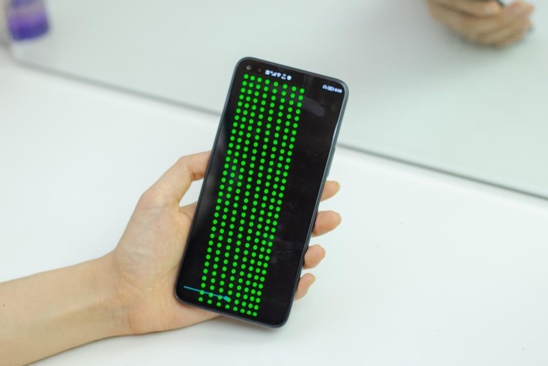 120Hz高刷全视屏、66W超级快充，畅快到起飞，荣耀X20全面测评