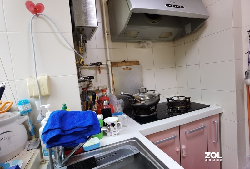 #厨房装修#老房改造换新装 厨房小东西怎么摆放更合理？省空间更智能来看火星人集成灶