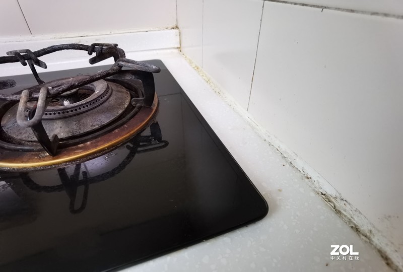 #厨房装修#老房改造换新装 厨房小东西怎么摆放更合理？省空间更智能来看火星人集成灶