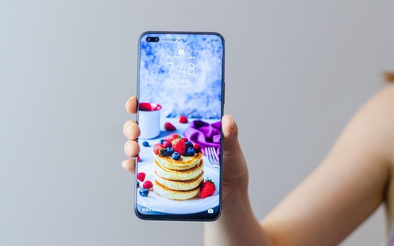 120Hz高刷全视屏、66W超级快充，畅快到起飞，荣耀X20全面测评