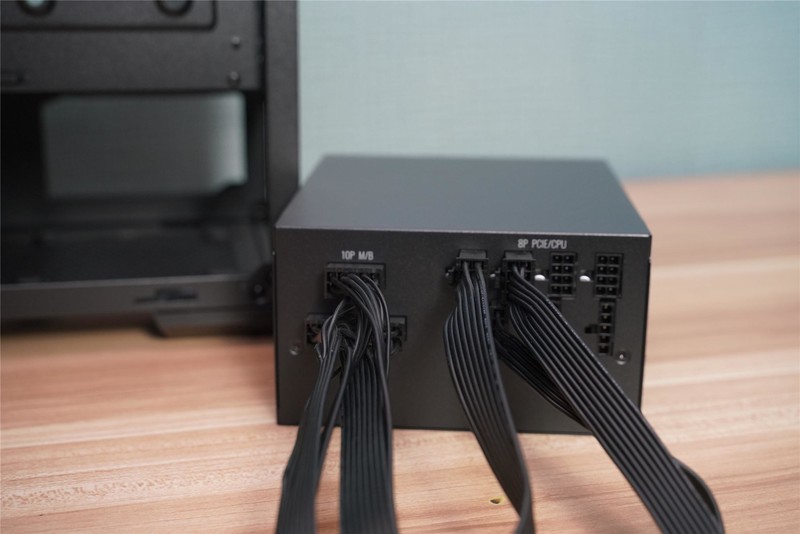 实用酷炫之选，酷冷至尊海魔360+V650金牌电源装机体验