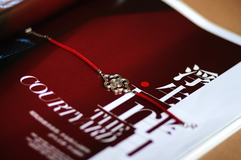 送给家人一份转运好礼 布达拉宫锦色芳华璀璨银手链